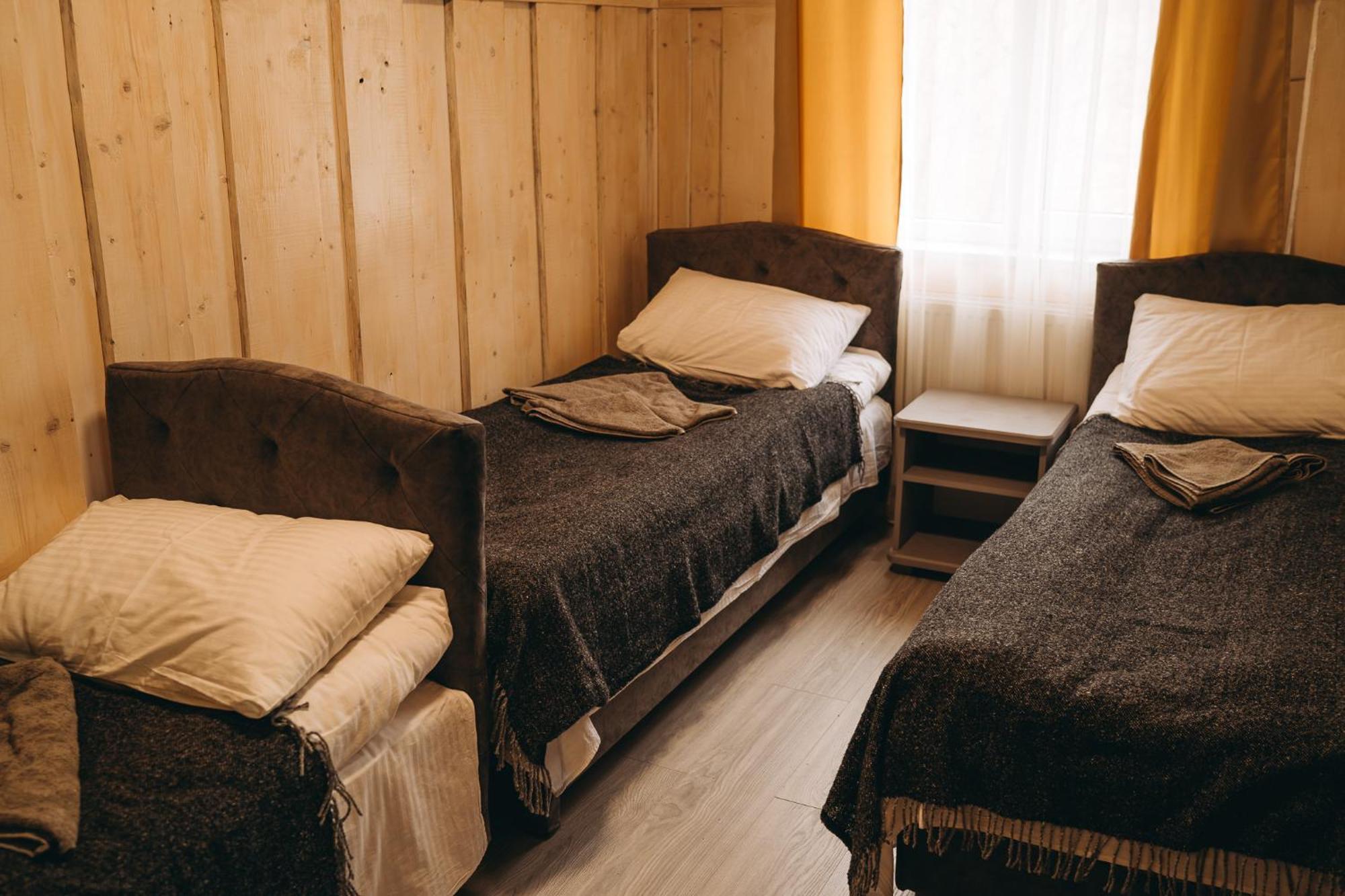 Sv Hotel&Camp Лазещина Экстерьер фото