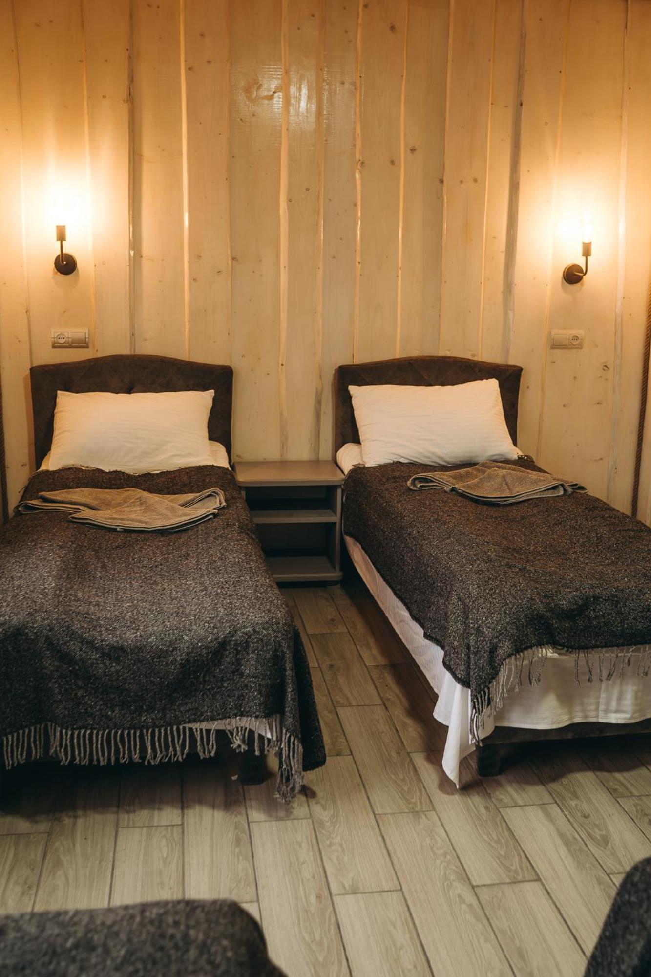 Sv Hotel&Camp Лазещина Экстерьер фото