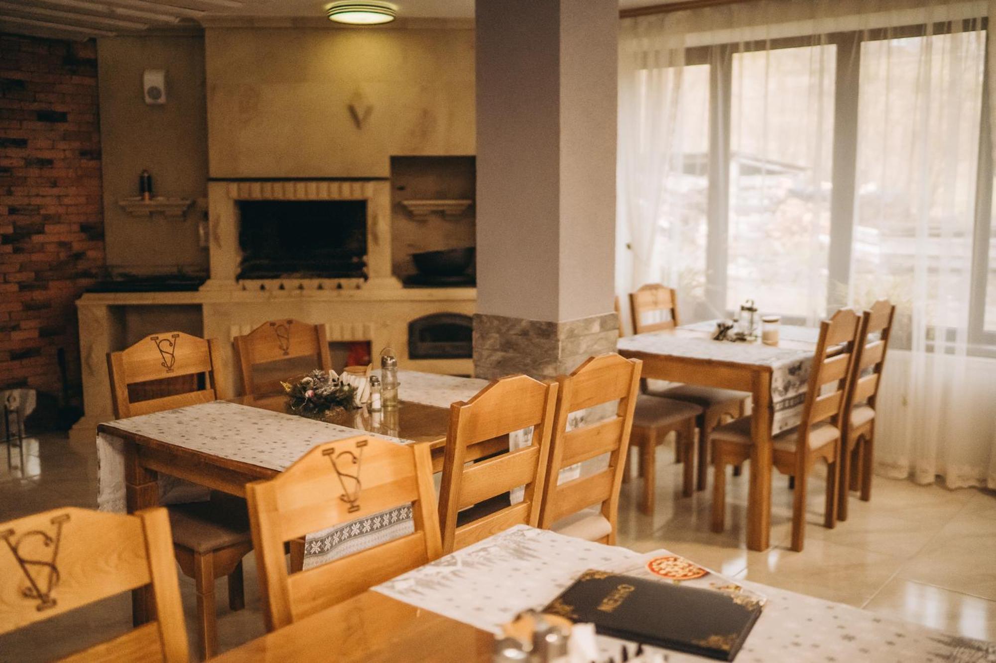Sv Hotel&Camp Лазещина Экстерьер фото