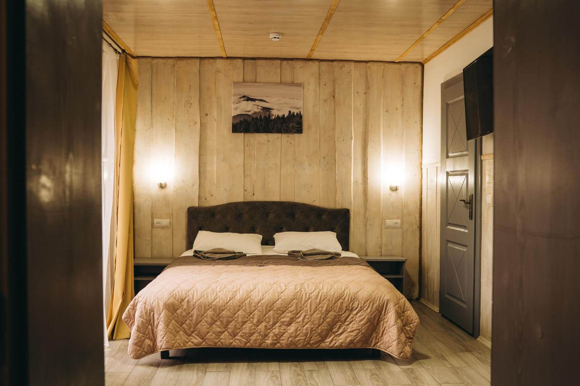 Sv Hotel&Camp Лазещина Экстерьер фото