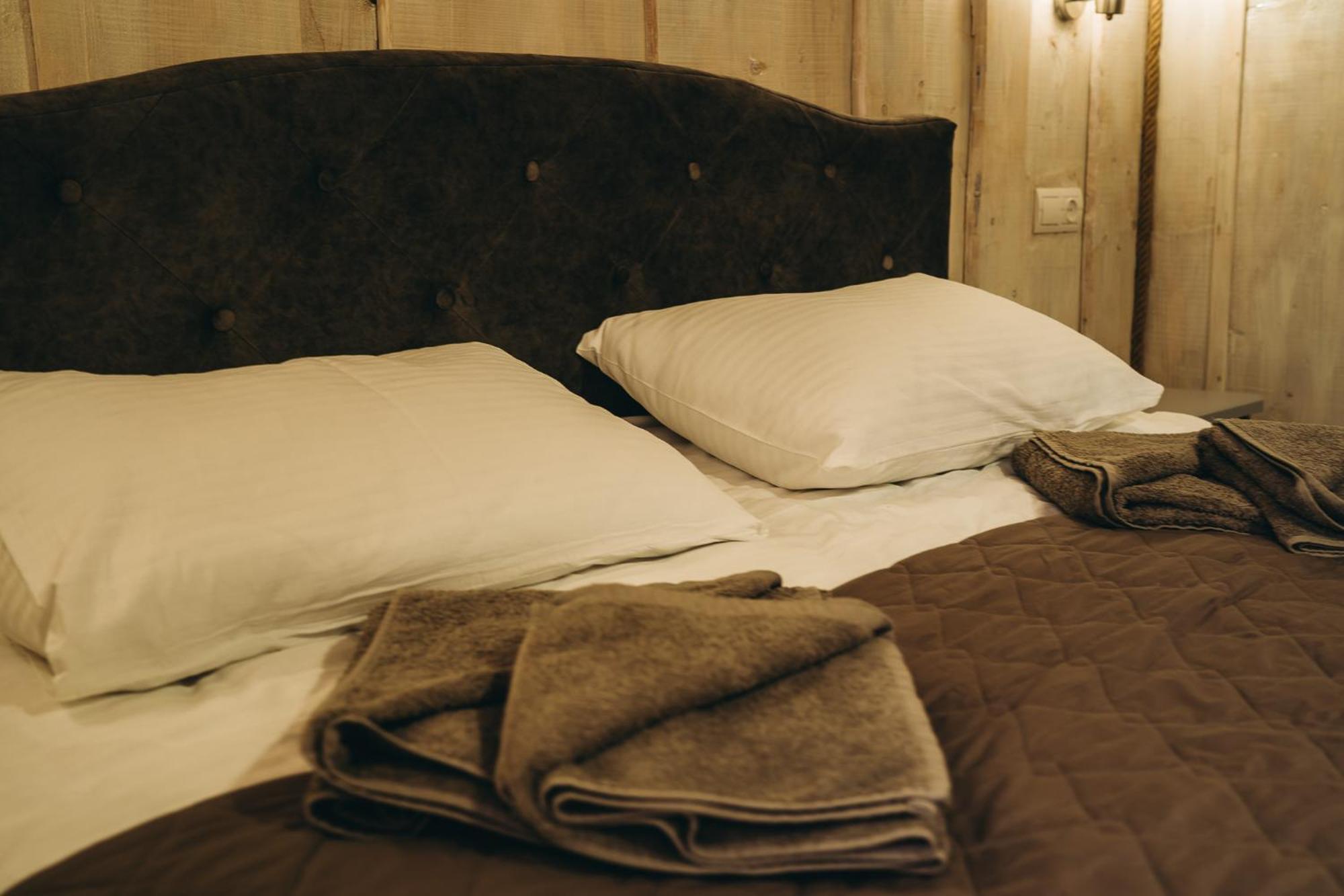 Sv Hotel&Camp Лазещина Экстерьер фото